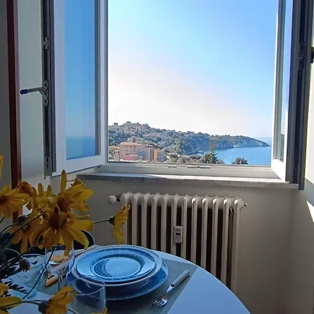 Tramonto Apartment *
